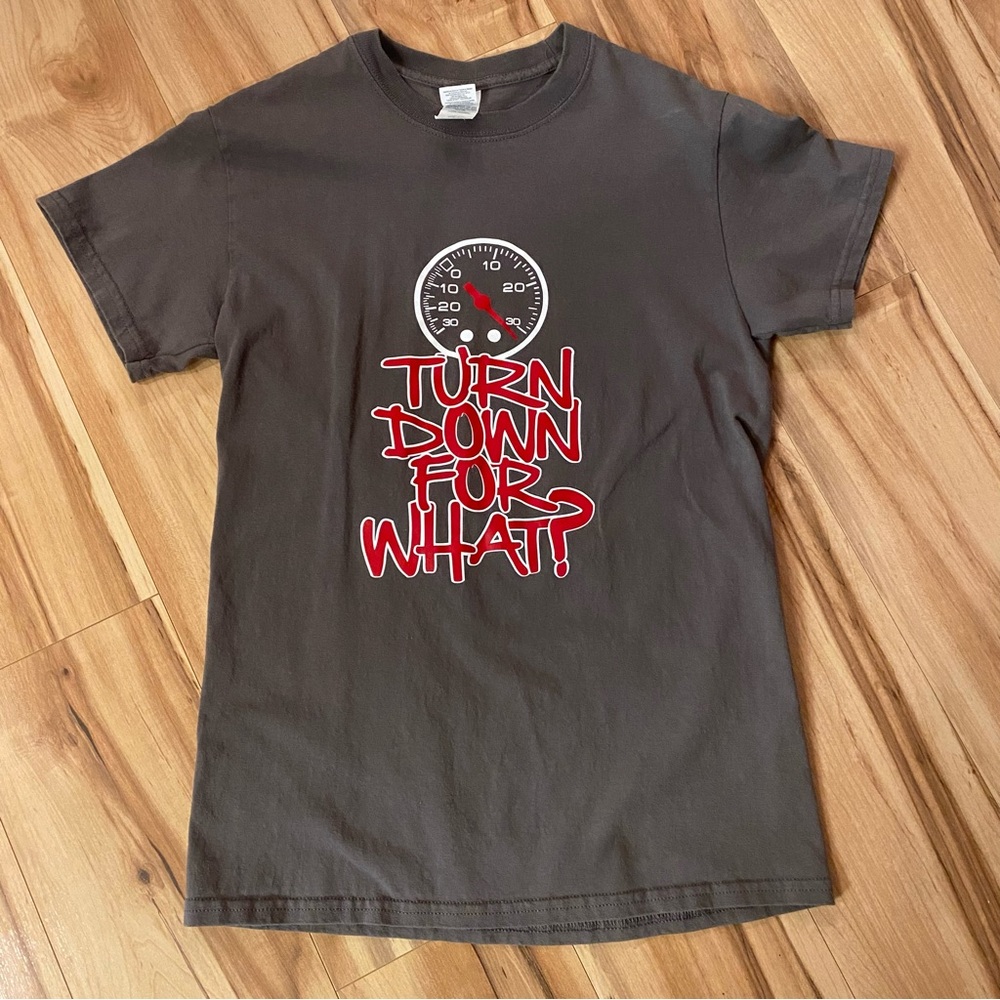 Gildan Charcoal Gray Cotton Tee with Tag